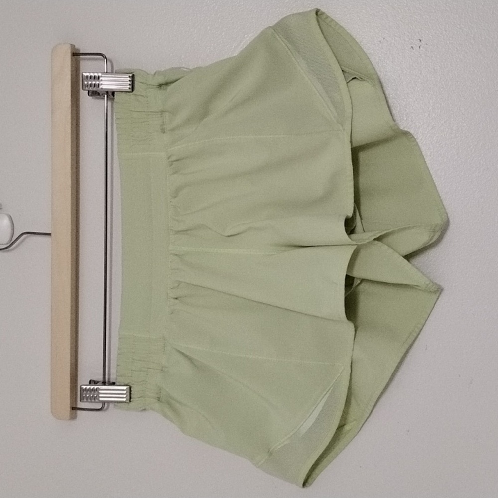 Lululemon Hotty Hot Short 2.5"